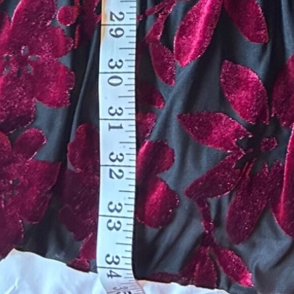 Taylor Sz 4 Floral Burnout Velvet Dress Tiered Black & Burgundy Oversized Goth - Picture 12 of 12